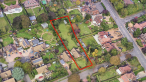 Land for sale in Purley photo